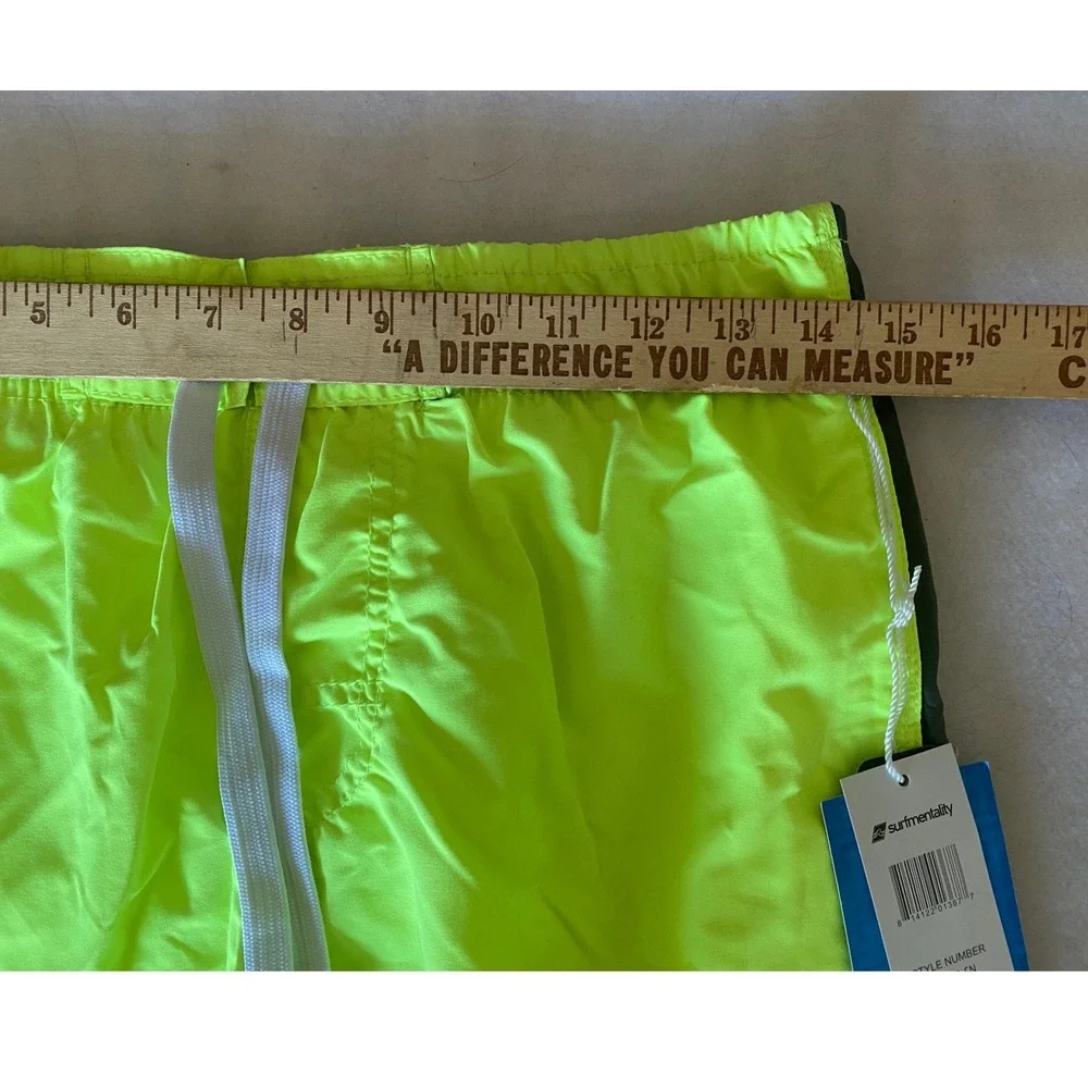 Surfmentality Swim Trunks Mens Small Neon Yellow Cargo Board NWT